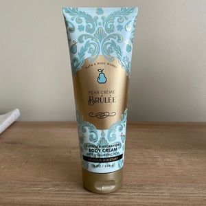 Brand new pear crème brulee body cream from Bath and Body Works